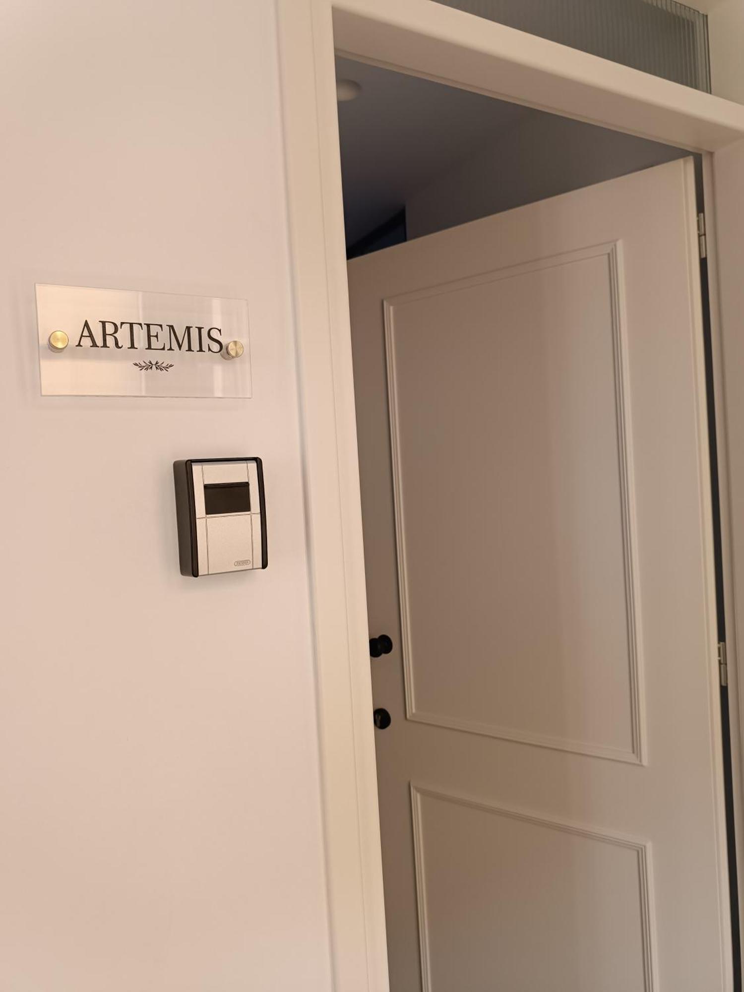 Muses Luxury Suites Corfu  Exterior photo